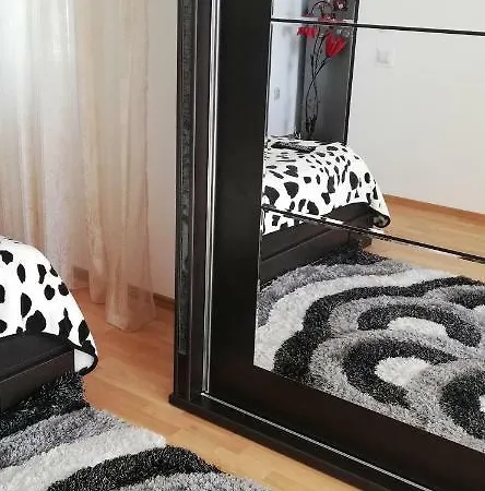 Apartament Lux *